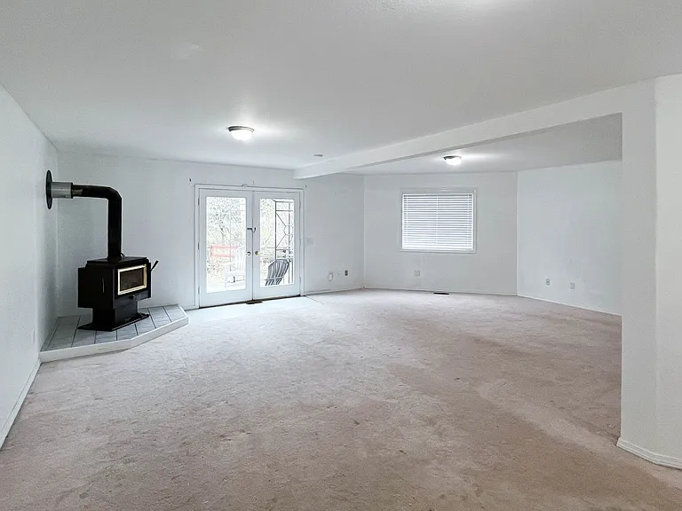 3664 Mirage Cir — Photo 26