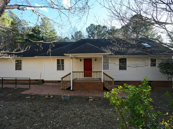 7122 Ramblewood Dr, Hillsborough, NC 27278