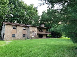 2233 Belfort Ave, Louisville, OH 44641