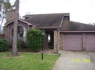 7602 Poitiers Dr, Houston, TX 77071