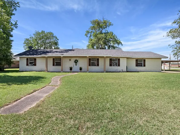 19 Stradford Dr, Orange, TX 77632