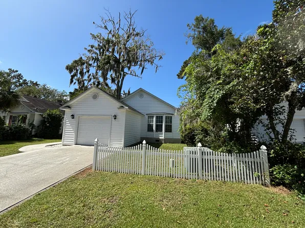 5 Wateree Ct, Beaufort, SC 29902