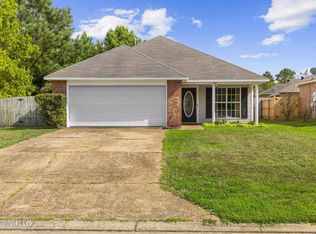 453 Fairway Ave, Byram, MS 39272