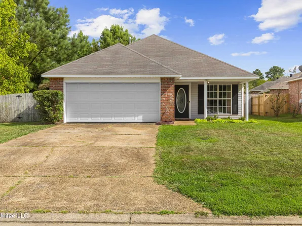 453 Fairway Ave, Byram, MS 39272