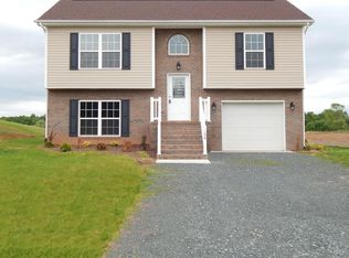198 Stratford Pl, Madison Heights, VA 24572