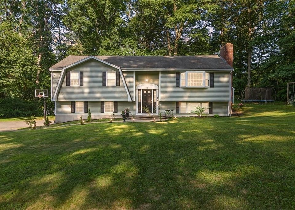 1st image of 11 Harriman Rd