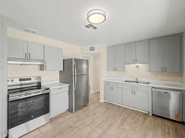 2057 E BALSAM Avenue, Mesa, AZ 85204