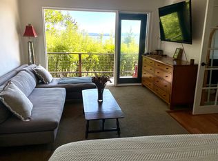 550 Sausalito Blvd APT C, Sausalito, CA 94965