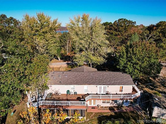 2nd image of 40 White Rock Ln