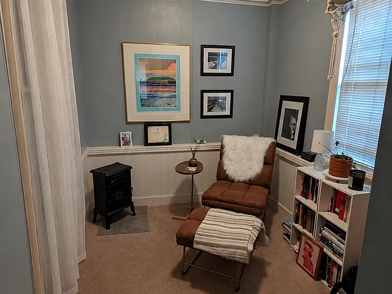 314 Dunning St — Photo 9