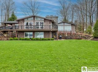 320 Lakeside Dr, Bemus Point, NY 14712