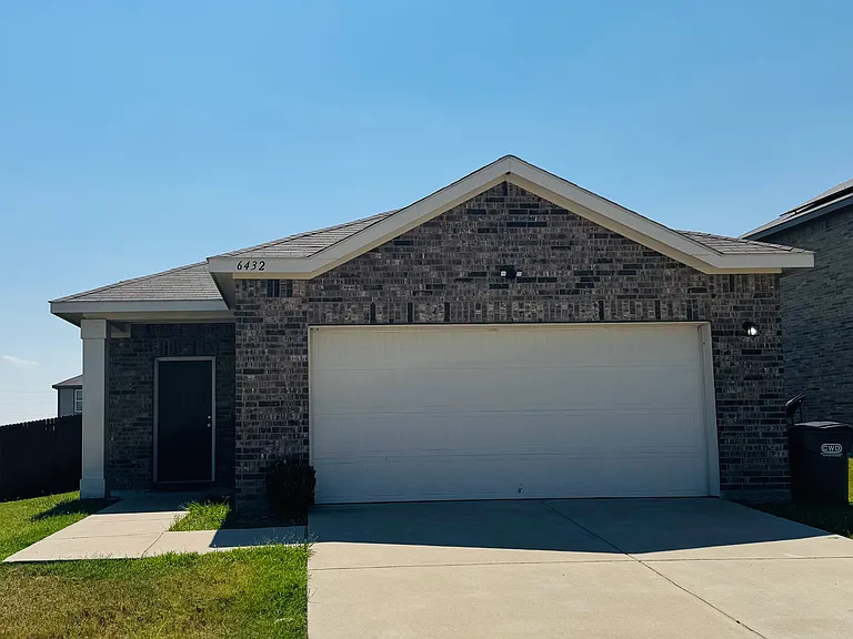 6432 Bishop Dr — Photo 1