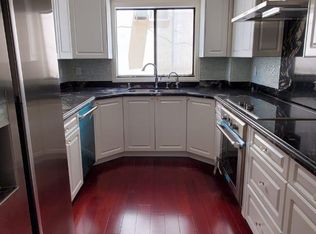 9305 Charleville Blvd, Beverly Hills, CA 90212