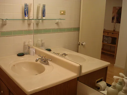 Rented by Owner | media 10