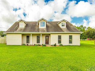 111 Chad Dr, Houma, LA 70364