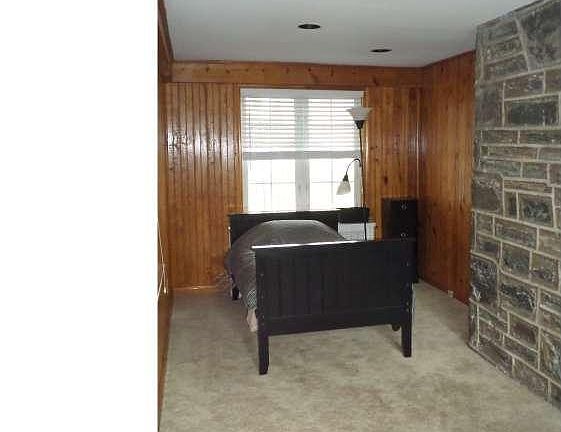 5th image of 747 Foss Ave