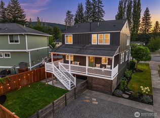 8734 Falls Ave SE, Snoqualmie, WA 98065