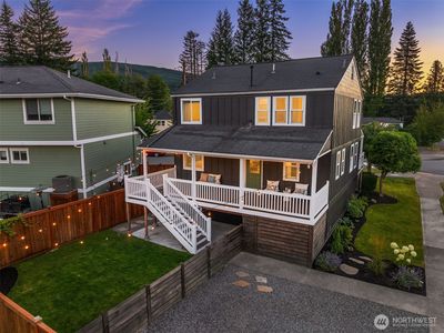 8734 Falls Avenue SE, Snoqualmie, WA, 98065