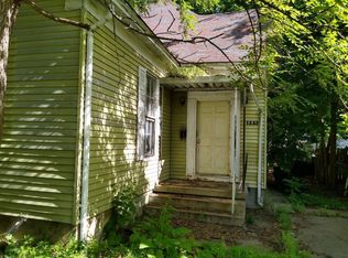 884 W Packard St, Decatur, IL 62522