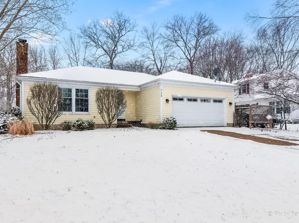 713 Concord Ln, Barrington, IL 60010