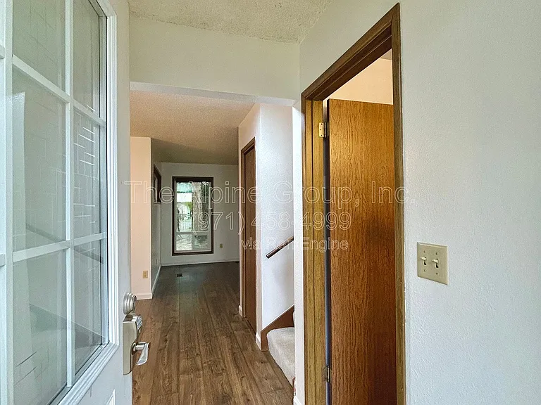 5462 SW Murray Blvd — Photo 27