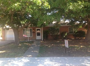 2220 Utah St NE, Albuquerque, NM 87110