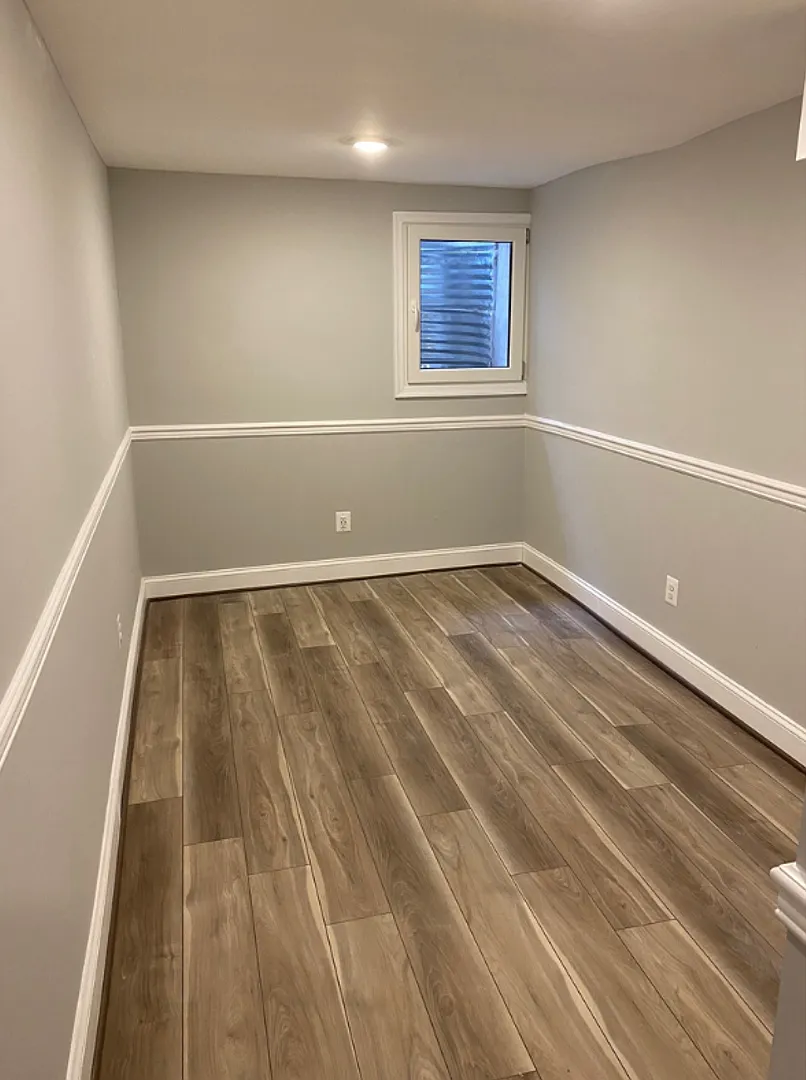1233 North Luzerne Avenue $600 Available (Shared Bath) — Photo 4