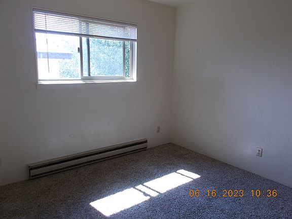 3rd image of 3207 E 2nd Ave APT 6