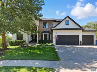 1528 S 195th Cir, Omaha, NE 68130