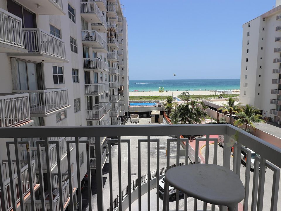 1st image of 401 Ocean Dr APT 506