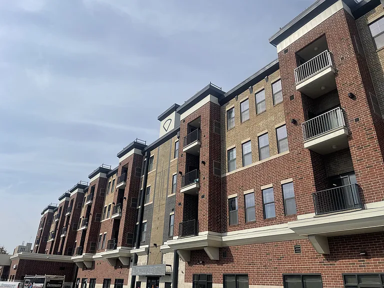 Stadium District Apartments — Photo 17