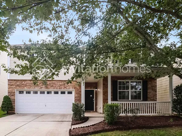 7342 Lamplighter Close Dr, Matthews, NC 28105