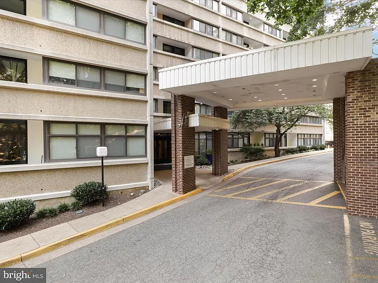 5911 Edsall Rd #Penthouse 10 — Photo 13