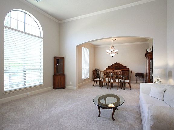 5th image of 6425 Ryeworth Dr