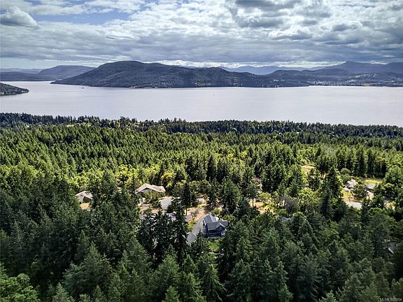 3rd image of 112 Murrelet Pl