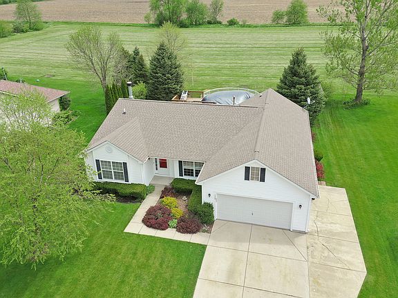 2nd image of 726 Whitmore Trl