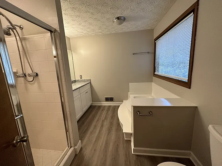 2175 Deep Woods Way — Photo 16