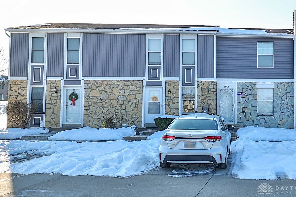 1st image of 2095 Woodtrail Dr