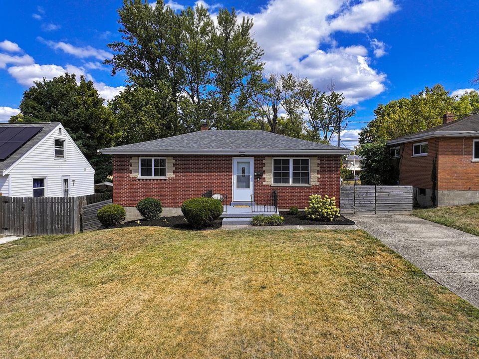 1st image of 14 Orchard Dr