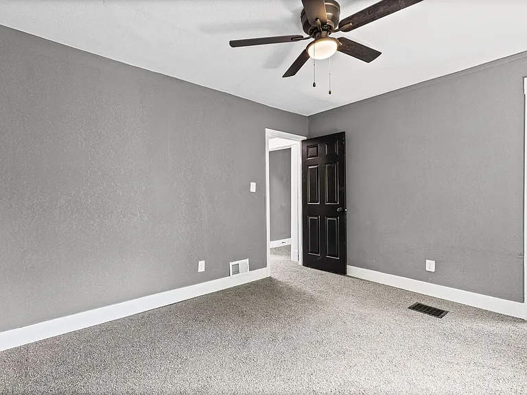 3828 Chestnut Ave — Photo 15