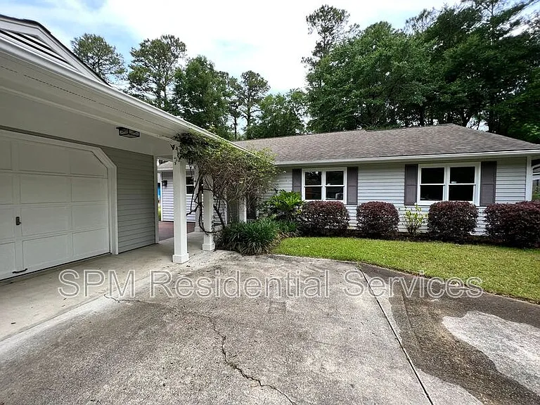 6213 Baywood Dr — Photo 3
