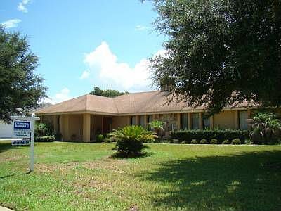 2nd image of 1434 Royal Forest Ln