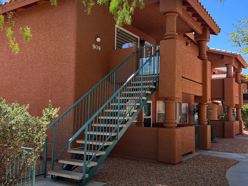 Upstairs Unit