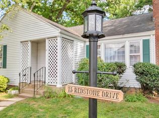 15 Redstone Dr, Springfield, MA 01118