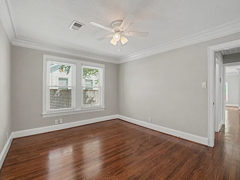 2805 Rosewood St — Photo 14