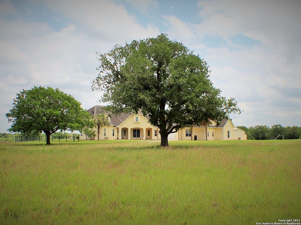 1st image of 456 County Road 413