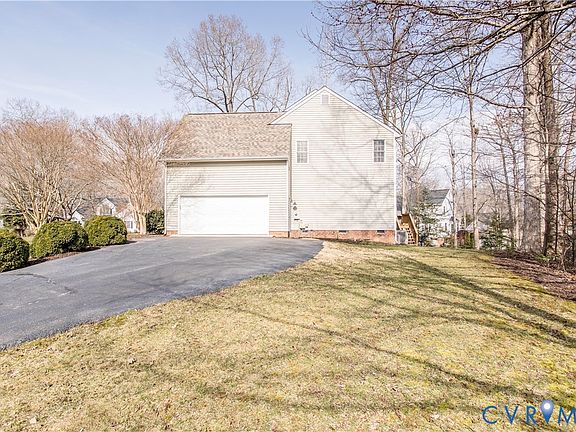 4th image of 8601 Bay Knolls Ct