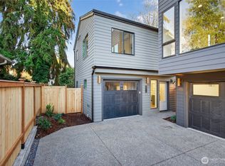 5516 25th Ave NE, Seattle, WA 98105