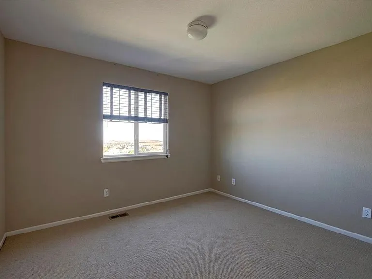 24623 E Hoover Pl — Photo 22