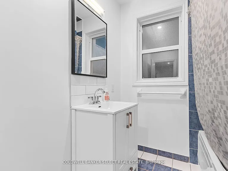 49 Ewing St — Photo 19